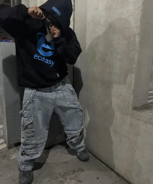 Vetements Ecstasy (3)